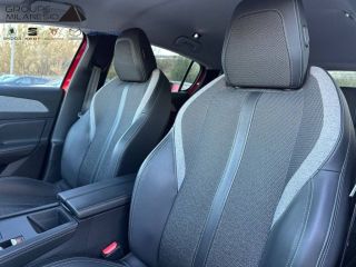 75010 : Hyundai Paris Nord - Goncourt Automobiles - PEUGEOT 308 Allure Pack - 308 (06/2021) - Rouge - Boîte automatique - Diesel