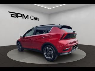 45200 : Hyundai Montargis - BPM Cars - HYUNDAI Bayon - Bayon - Dragon Red Métal/Toit+rétros Black - Traction - Essence