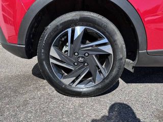 75010 : Hyundai Paris Nord - Goncourt Automobiles - HYUNDAI BAYON Intuitive - BAYON - Rouge - Automate sequentiel - Essence sans plomb