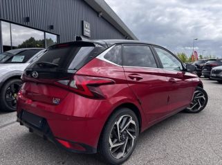 54520 : Hyundai Nancy - Théobald Automobiles - HYUNDAI i20 - i20 - Dragon Red Métal/Toit/rétro Black - Traction - Essence/Micro-Hybride