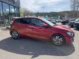 75010 : Hyundai Paris Nord - Goncourt Automobiles - HYUNDAI i20 Intuitive - i20 III - Rouge - Automate sequentiel - Essence sans plomb