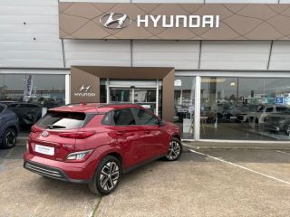 72100 : Hyundai Le Mans - GCA LE MANS - HYUNDAI Kona - Kona - Sunset Red Métal - Traction - Electrique