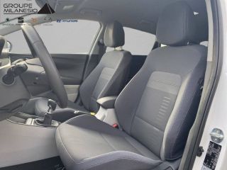 75010 : Hyundai Paris Nord - Goncourt Automobiles - HYUNDAI BAYON Creative - BAYON (05/2024) - ATLAS WHITE - Boîte manuelle - Essence sans plomb