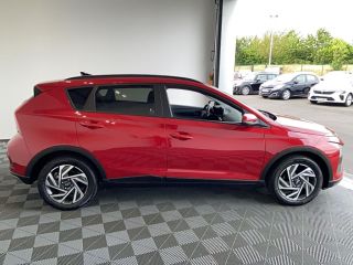 85000 : Hyundai La Roche-sur-Yon - Océane Auto - HYUNDAI BAYON Intuitive - BAYON - Rouge - Automate sequentiel - Essence sans plomb