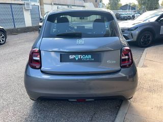 75010 : Hyundai Paris Nord - Goncourt Automobiles - FIAT 500e BERLINE Action Plus - 500 III - Gris - Automate à fonct. Continu - Courant électrique