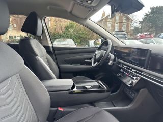 75010 : Hyundai Paris Nord - Goncourt Automobiles - HYUNDAI TUCSON Creative - TUCSON IV - Blanc - Boîte automatique - Essence / Courant électrique