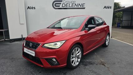 75010 : Hyundai Paris Nord - Goncourt Automobiles - SEAT IBIZA FR - IBIZA V - Rouge - Automate sequentiel - Essence sans plomb