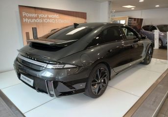 75010 : Hyundai Paris Nord - Goncourt Automobiles - HYUNDAI IONIQ 6 First Edition - IONIQ 6 - BLACK - Automate à fonct. Continu - Courant électrique