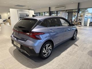 56000 : Hyundai Vannes - Park Lann Automobiles - HYUNDAI i20 - i20 - Meta Blue Métal - Traction - Essence