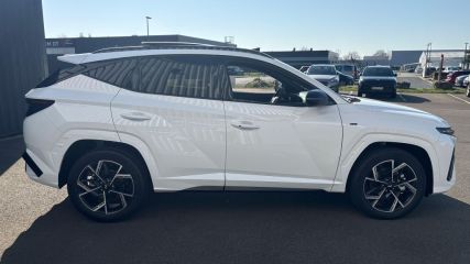75010 : Hyundai Paris Nord - Goncourt Automobiles - HYUNDAI TUCSON N Line Ultime Edition - TUCSON IV - Blanc - Boîte automatique - Essence / Courant électrique