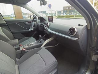 92250 : Hyundai Motor Company - AUDI Q2 - Q2 - Gris Daytona nacré - Traction - Essence