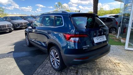 75010 : Hyundai Paris Nord - Goncourt Automobiles - SKODA KAROQ Ambition - KAROQ - Bleu - Automate sequentiel - Essence sans plomb