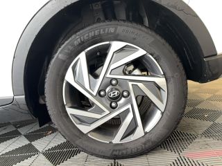 75010 : Hyundai Paris Nord - Goncourt Automobiles - HYUNDAI BAYON Intuitive - BAYON - Blanc - Automate sequentiel - Essence sans plomb