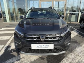 37540 : Hyundai Tours - EOS des Nations - DACIA Sandero - Sandero - Gris Comète métallisé - Traction - Essence