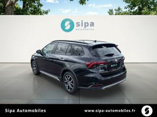 75010 : Hyundai Paris Nord - Goncourt Automobiles - FIAT TIPO SW MY23 Cross - TIPO II - NOIR - Boîte automatique - Essence sans plomb