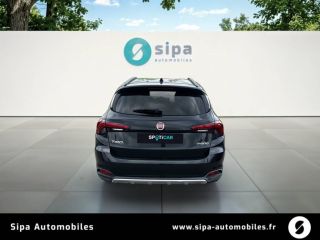 75010 : Hyundai Paris Nord - Goncourt Automobiles - FIAT TIPO SW MY23 Cross - TIPO II - NOIR - Boîte automatique - Essence sans plomb