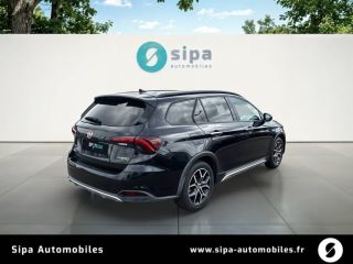 75010 : Hyundai Paris Nord - Goncourt Automobiles - FIAT TIPO SW MY23 Cross - TIPO II - NOIR - Boîte automatique - Essence sans plomb