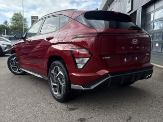 54520 : Hyundai Nancy - Théobald Automobiles - HYUNDAI Kona - Kona - Ultimate Red métallisé - Traction - Hybride : Essence/Electrique