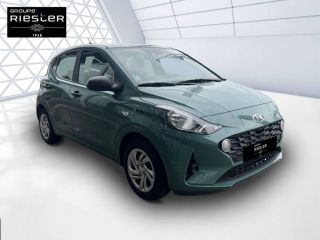 75010 : Hyundai Paris Nord - Goncourt Automobiles - HYUNDAI i10 Initia - i10 III - Vert - Boîte manuelle - Essence sans plomb