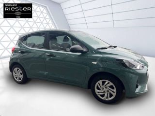 75010 : Hyundai Paris Nord - Goncourt Automobiles - HYUNDAI i10 Initia - i10 III - Vert - Boîte manuelle - Essence sans plomb