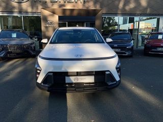 75010 : Hyundai Paris Nord - Goncourt Automobiles - HYUNDAI KONA Intuitive - KONA II - Blanc - Boîte manuelle - Essence sans plomb