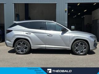 54520 : Hyundai Nancy - Théobald Automobiles - HYUNDAI Tucson - Tucson - Shimmering Silver/Toit/rétros Black - Traction - Hybride : Essence/Electrique
