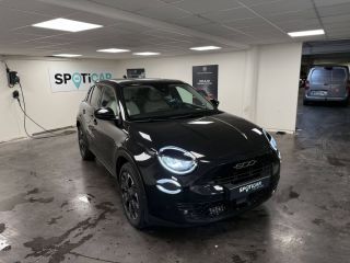 75010 : Hyundai Paris Nord - Goncourt Automobiles - FIAT 600 La Prima - 600 - Noir - Boîte automatique - Essence sans plomb