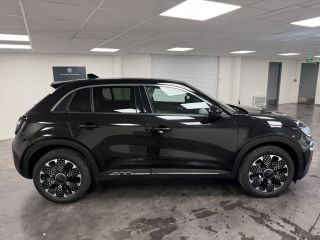 75010 : Hyundai Paris Nord - Goncourt Automobiles - FIAT 600 La Prima - 600 - Noir - Boîte automatique - Essence sans plomb