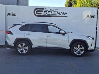 75010 : Hyundai Paris Nord - Goncourt Automobiles - TOYOTA RAV4 HYBRIDE PRO MY20 Dynamic Business - RAV4 V - Blanc - Automate à fonct. Continu - Essence / Courant électrique