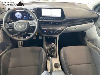 75010 : Hyundai Paris Nord - Goncourt Automobiles - HYUNDAI BAYON Intuitive - BAYON (05/2024) - AURORA GREY - Boîte manuelle - Essence sans plomb