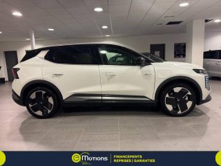 54520 : Hyundai Nancy - Théobald Automobiles - MITSUBISHI Eclipse Cross - Eclipse Cross - Crystal White métallisé bi-ton - Traction - Electrique