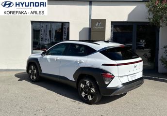 13200 : HYUNDAI Arles - Lexa Automobile - HYUNDAI KONA Executive - KONA II - Blanc - Automate sequentiel - Essence / Courant électrique