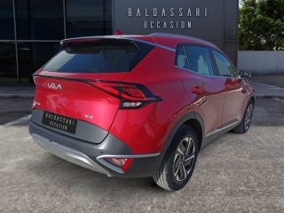 75010 : Hyundai Paris Nord - Goncourt Automobiles - KIA SPORTAGE Active - SPORTAGE V - Rouge - Boîte automatique - Essence / Courant électrique