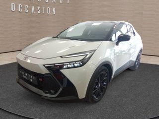83130 : Hyundai Toulon - Autodif SAS - Groupe BALDASSARI - TOYOTA C-HR GR Sport - C-HR II - BLANC - Automate à fonct. Continu - Essence / Courant électrique