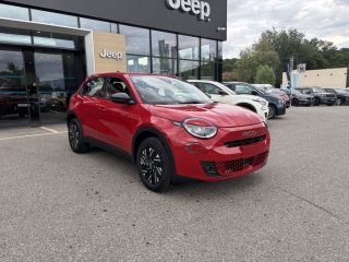 75010 : Hyundai Paris Nord - Goncourt Automobiles - FIAT 600  - 600 - Rouge - Boîte automatique - Essence sans plomb