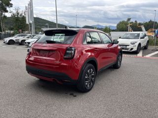 75010 : Hyundai Paris Nord - Goncourt Automobiles - FIAT 600  - 600 - Rouge - Boîte automatique - Essence sans plomb