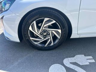 14112 : Hyundai Caen - Trajectoire Automobiles - HYUNDAI i20 - i20 - Atlas White - Traction - Essence