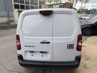 75010 : Hyundai Paris Nord - Goncourt Automobiles - FIAT DOBLO FOURGON  - DOBLO III - Blanc - Boîte manuelle - Diesel