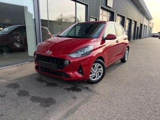 54520 : Hyundai Nancy - Théobald Automobiles - HYUNDAI i10 - i10 - Dragon Red Métal - Traction - Essence