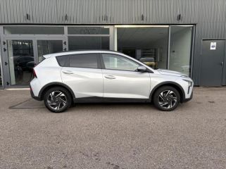 54520 : Hyundai Nancy - Théobald Automobiles - HYUNDAI Bayon - Bayon - Sleek Silver Métal - Traction - Essence/Micro-Hybride