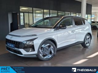 54520 : Hyundai Nancy - Théobald Automobiles - HYUNDAI Bayon - Bayon - Lumen Gray Métal/Toit+rétros Black - Traction - Essence