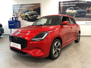 75010 : Hyundai Paris Nord - Goncourt Automobiles - SUZUKI SWIFT Pack - SWIFT IV - Rouge - Boîte manuelle - Essence sans plomb