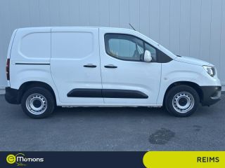 54520 : Hyundai Nancy - Théobald Automobiles - OPEL Combo Cargo - Combo Cargo - Blanc Jade - Traction - Diesel