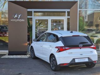 75010 : Hyundai Paris Nord - Goncourt Automobiles - HYUNDAI i20 Intuitive - i20 III - Blanc - Automate sequentiel - Essence sans plomb