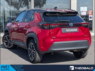 57200 : Hyundai Sarreguemines - Theobald Automobiles - TOYOTA Yaris Cross - Yaris Cross - Rouge Intense/Toit Noir - Traction - Hybride : Essence/Electrique
