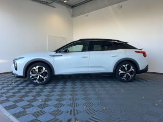 75010 : Hyundai Paris Nord - Goncourt Automobiles - CITROEN C5 X Shine Pack - C5 X - Noir - Boîte automatique - Essence / Courant électrique