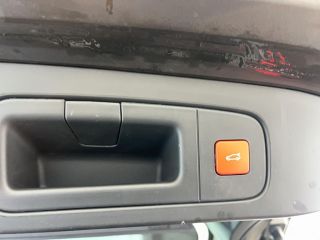 75010 : Hyundai Paris Nord - Goncourt Automobiles - CITROEN C5 X Shine Pack - C5 X - Noir - Boîte automatique - Essence / Courant électrique