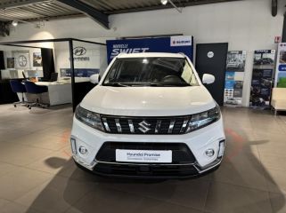 28600 : Hyundai Chartres - Alliance Automobile - SUZUKI Vitara - Vitara - White - Transmission intégrale - Hybride : Essence/Electrique