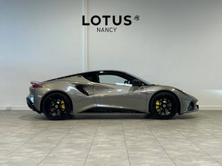 54520 : Hyundai Nancy - Théobald Automobiles - LOTUS Emira - Emira - Gris Nimbus - Propulsion - Essence