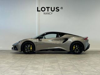 54520 : Hyundai Nancy - Théobald Automobiles - LOTUS Emira - Emira - Gris Nimbus - Propulsion - Essence